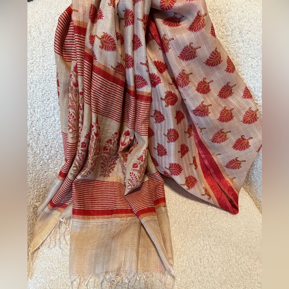 Fabindia Red and Cream Silk Scarf/ Stole